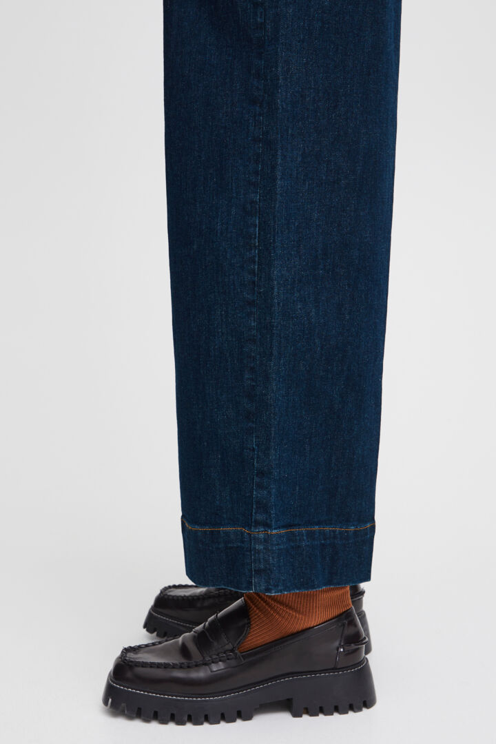 Bykato Bykomma Cropped Jeans - Dark Blue