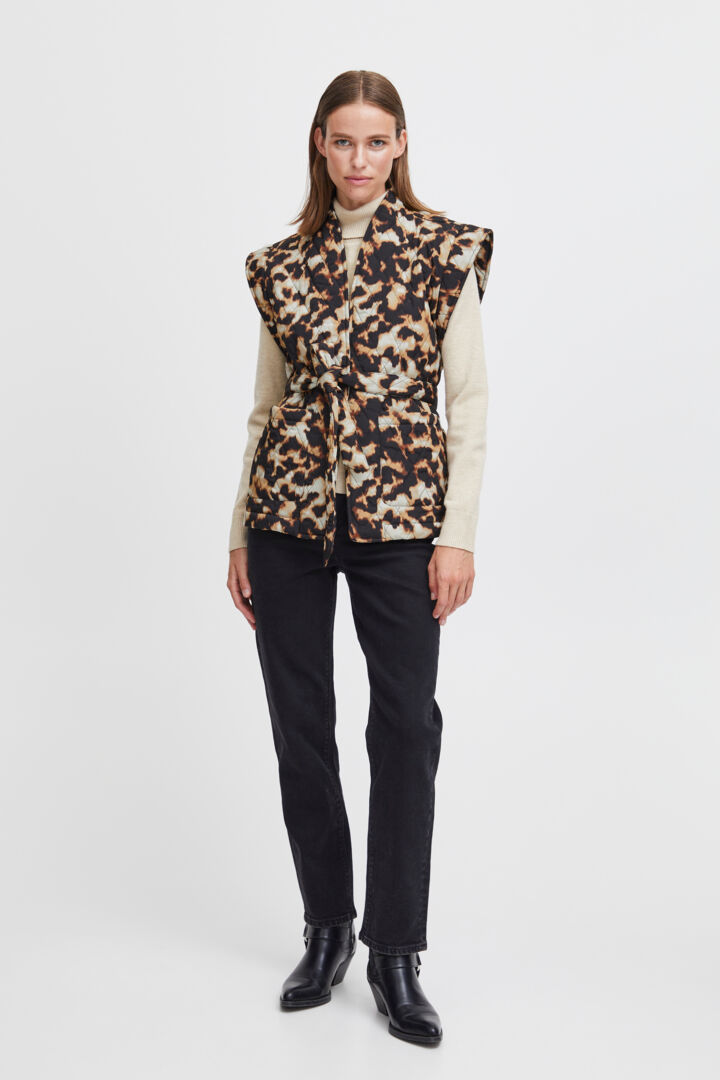 Bydaima Waistcoat - Toasted Coconut