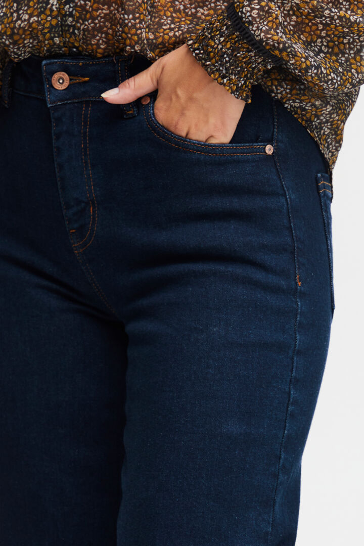 Pzmorina HW Jeans Curved Leg - Medium Blue Denim
