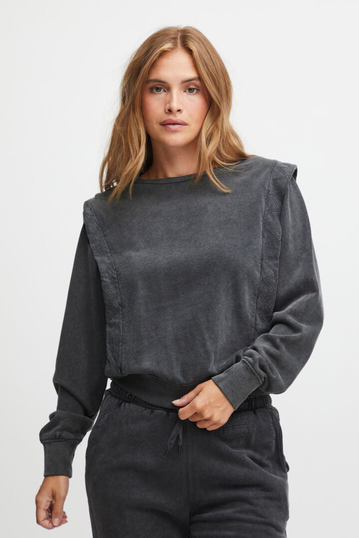 Pzmaggie Sweatshirt - Raven