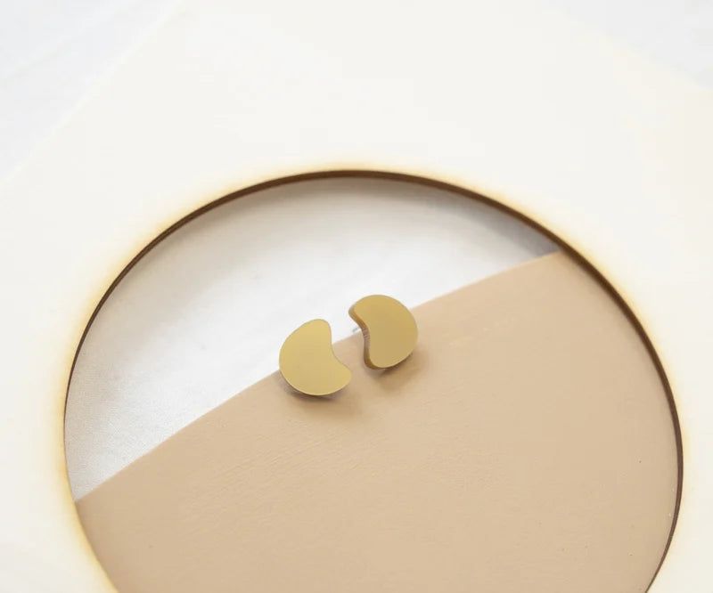 Stud.04 - Gold
