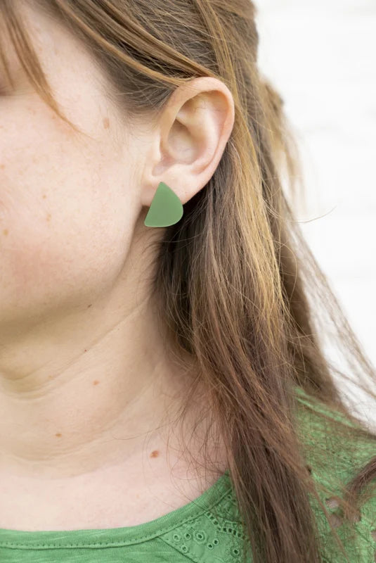 Stud.06 - Green