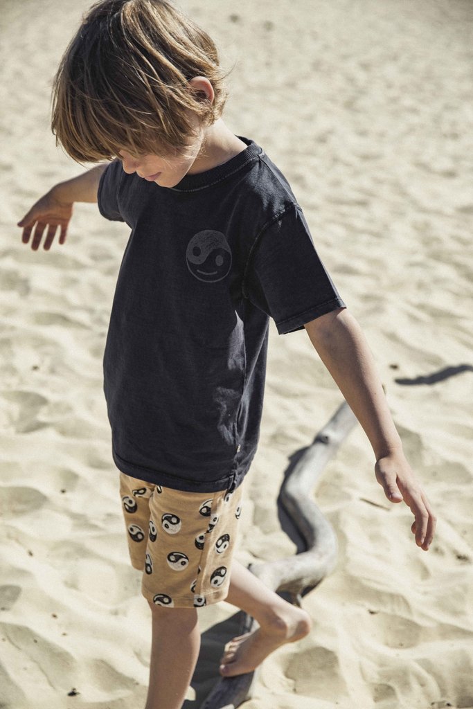 Zoes Jet-Black