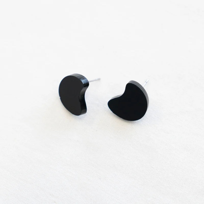 Stud.04 - Black