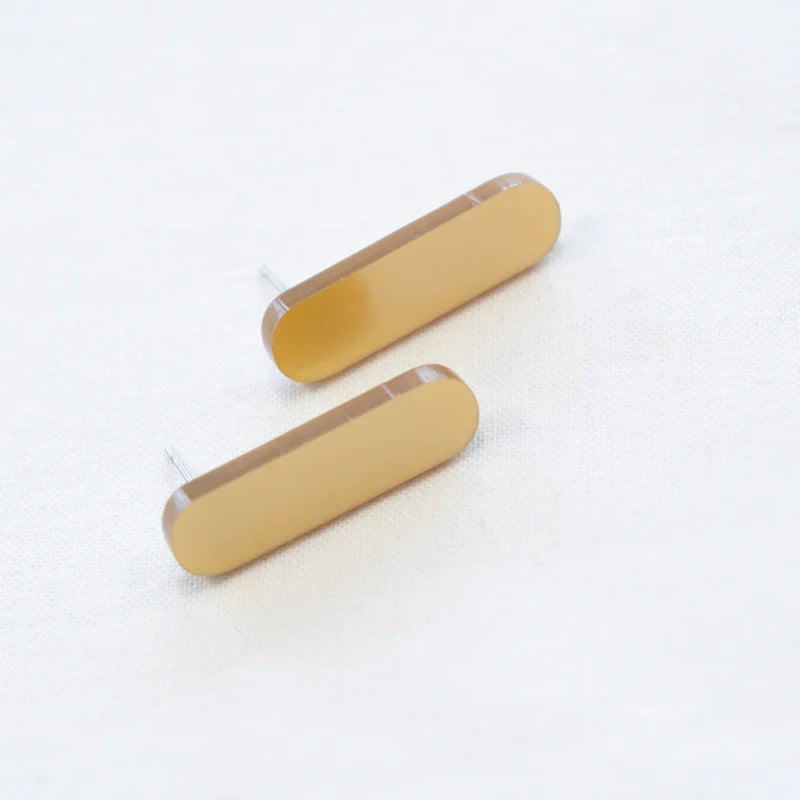 Stud.07 - Gold