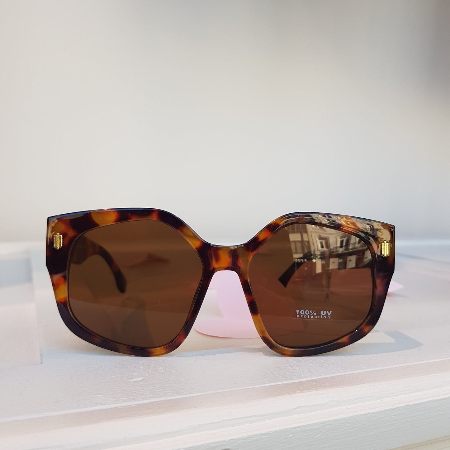 Iaroxiz Su - 191241 Tortoise Shell