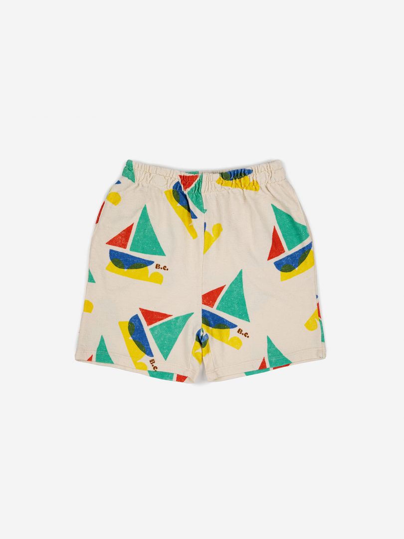 *Multicolor Sail Boat All Over - Bermuda Shorts