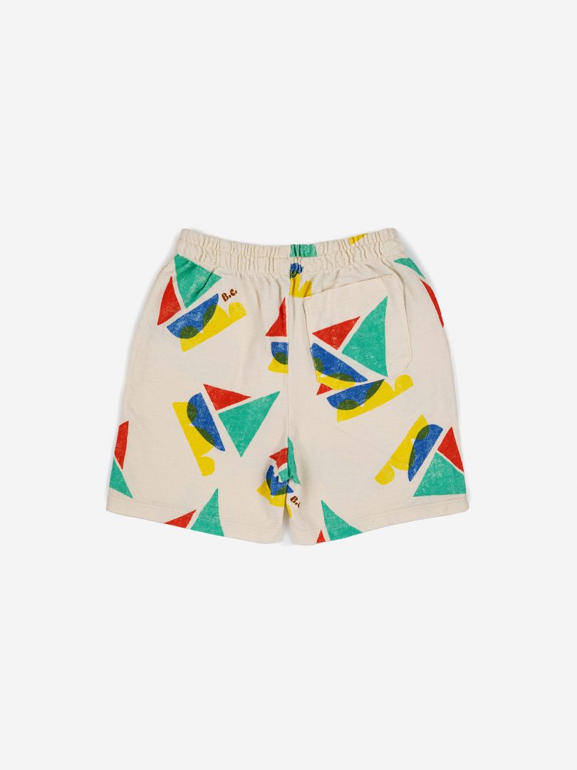 *Multicolor Sail Boat All Over - Bermuda Shorts