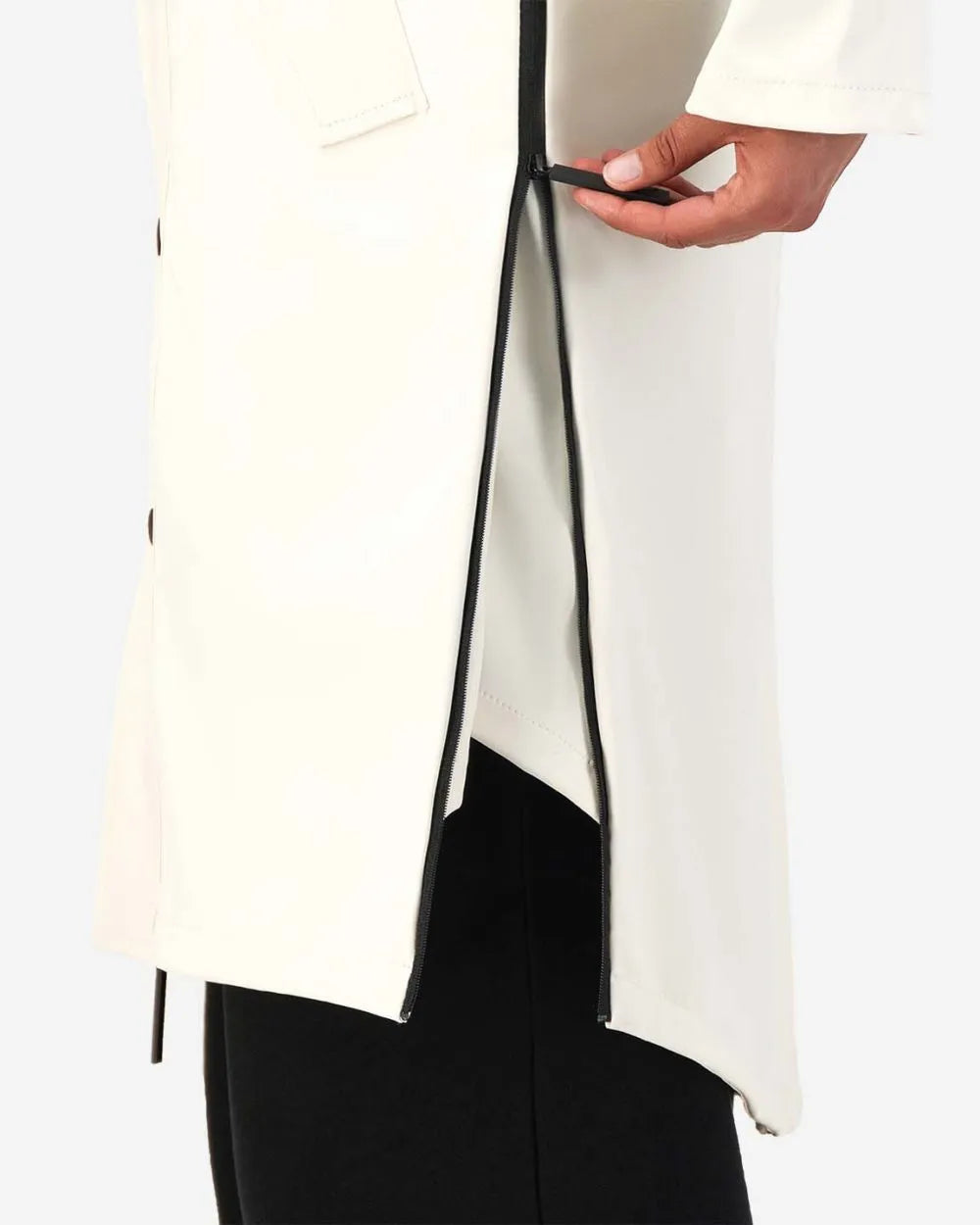 Original Raincoat - Off White