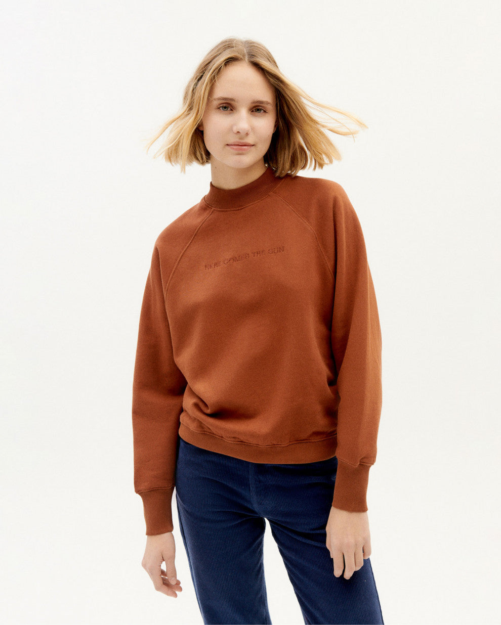 Here Comes The Sun Sweatshirt - Red Fantine