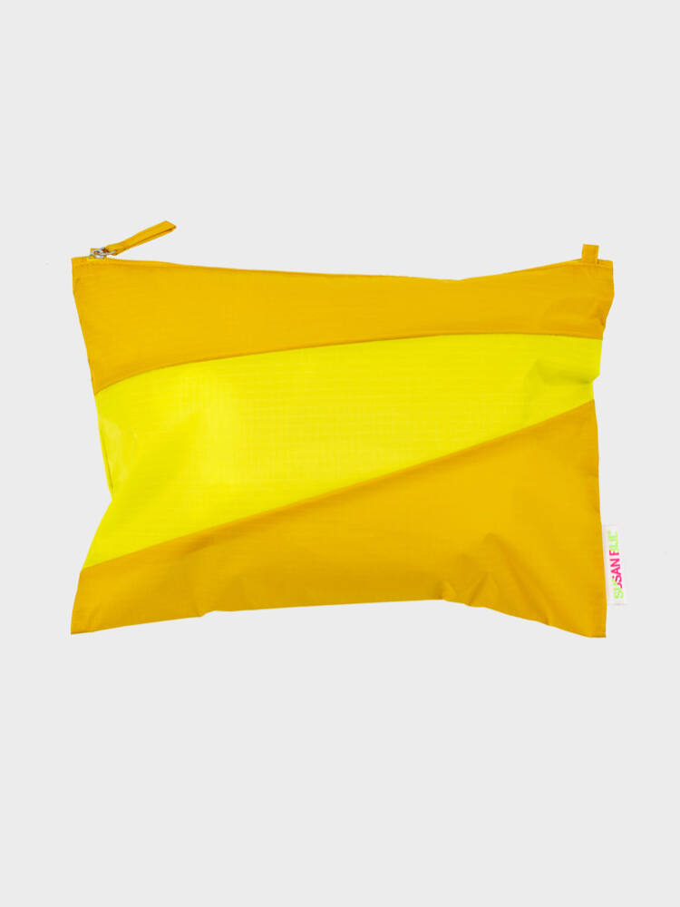 The New Pouch - Helio & Fluo Yellow Medium