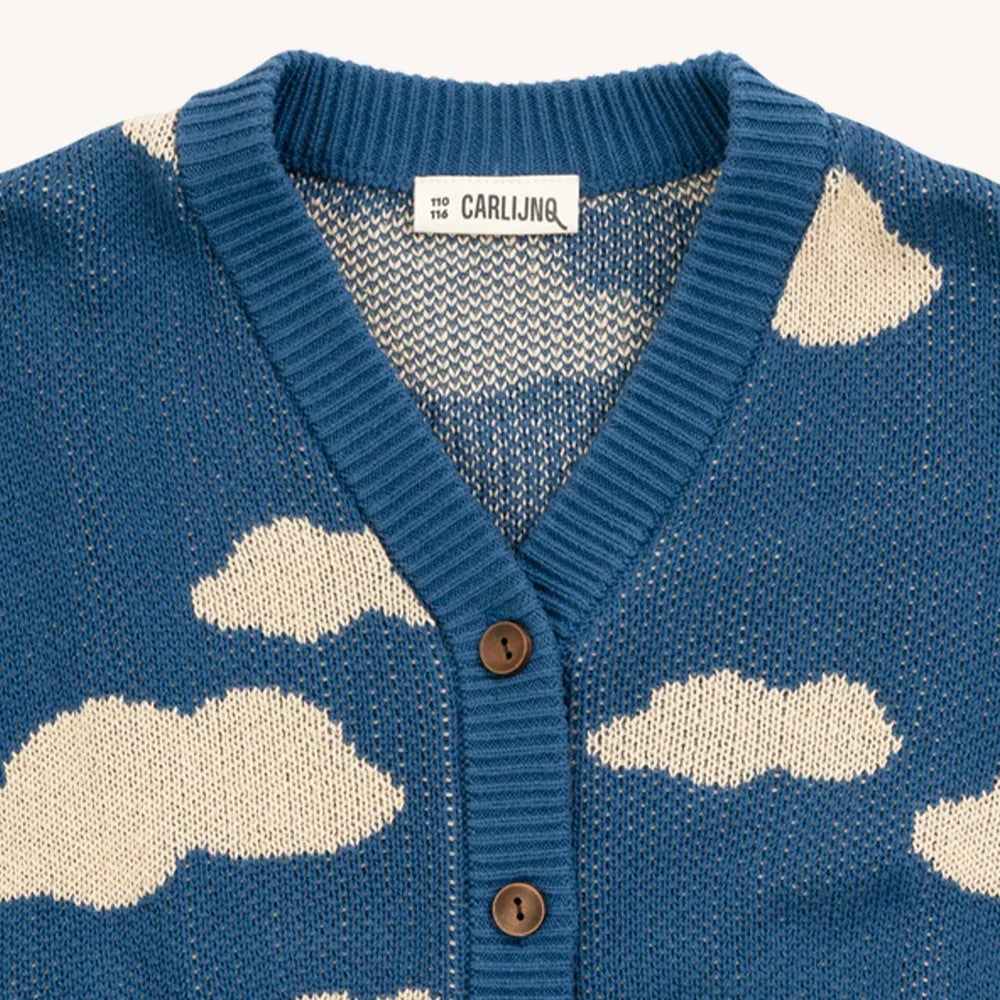 Clouds - Knitted Cardigan