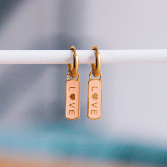 Stainless steel earrings with LOVE tag - Nude/Gold - CB3143