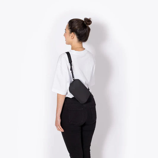 Ando Medium - Lotus - Black