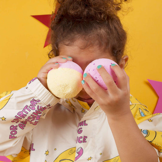 Colouring And Soothing Galaxy Bath Bomb For Kids - Cosmic B - Pink With Purple Dots